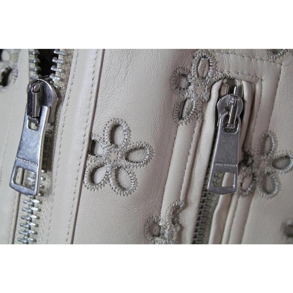 $6250 STUNNING NWT BURBERRY MOTO LAMBSKIN LEATHER LASER CUT JACKET COAT 6 S NEW! - Picture 6 of 10